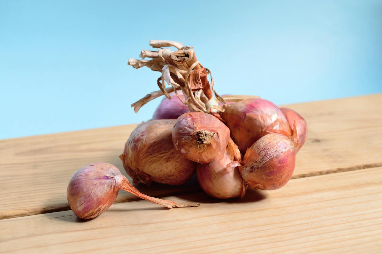 Should You Trim Onion Plants? What You Need To Know About Pruning Onions